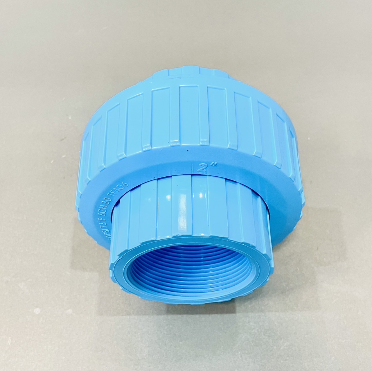 ยูเนี่ยนสั้น เกลียวใน TF