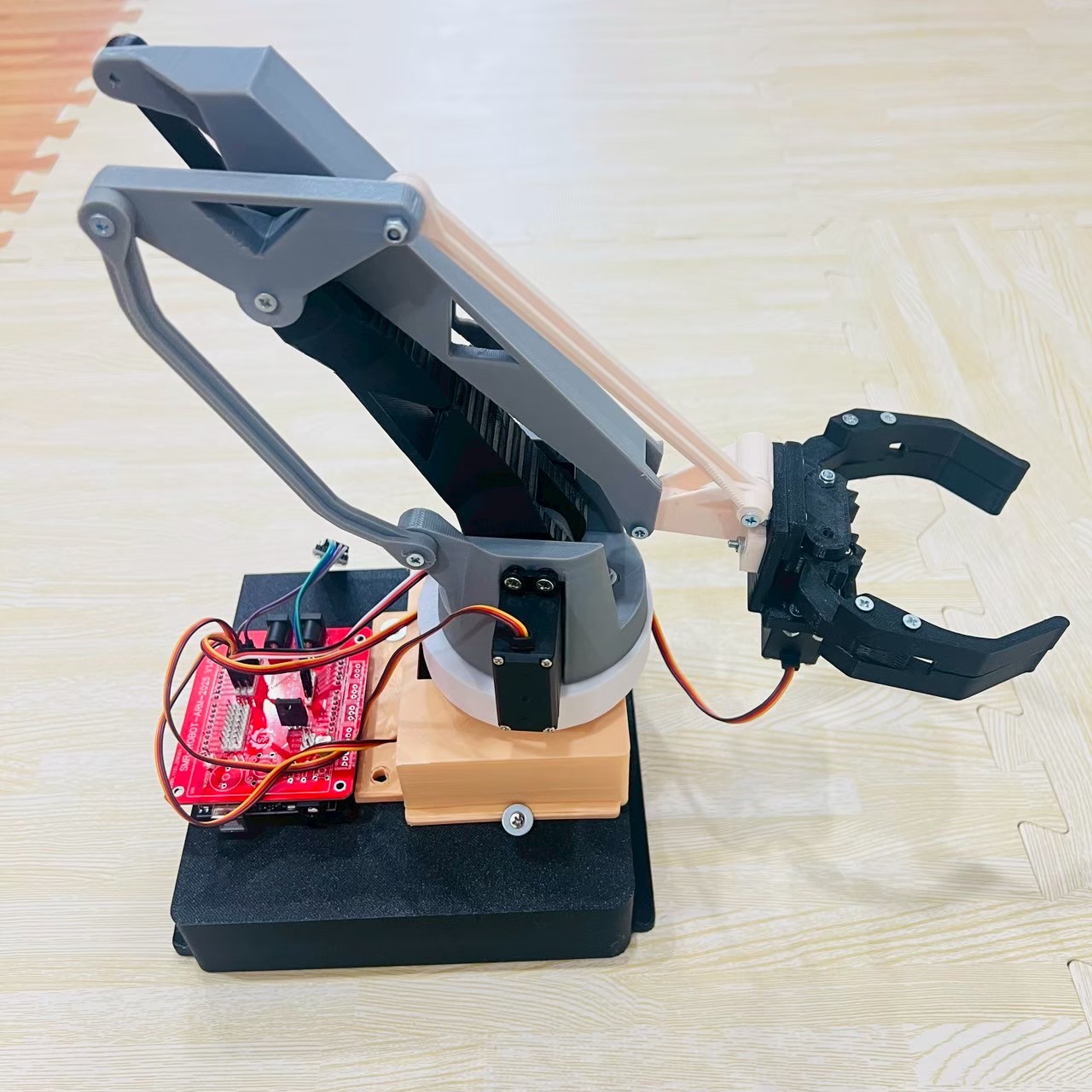 ARM V2 ROBOT JOY (ชุดฝึกแขนกลสั่งงานผ่านแอพ)