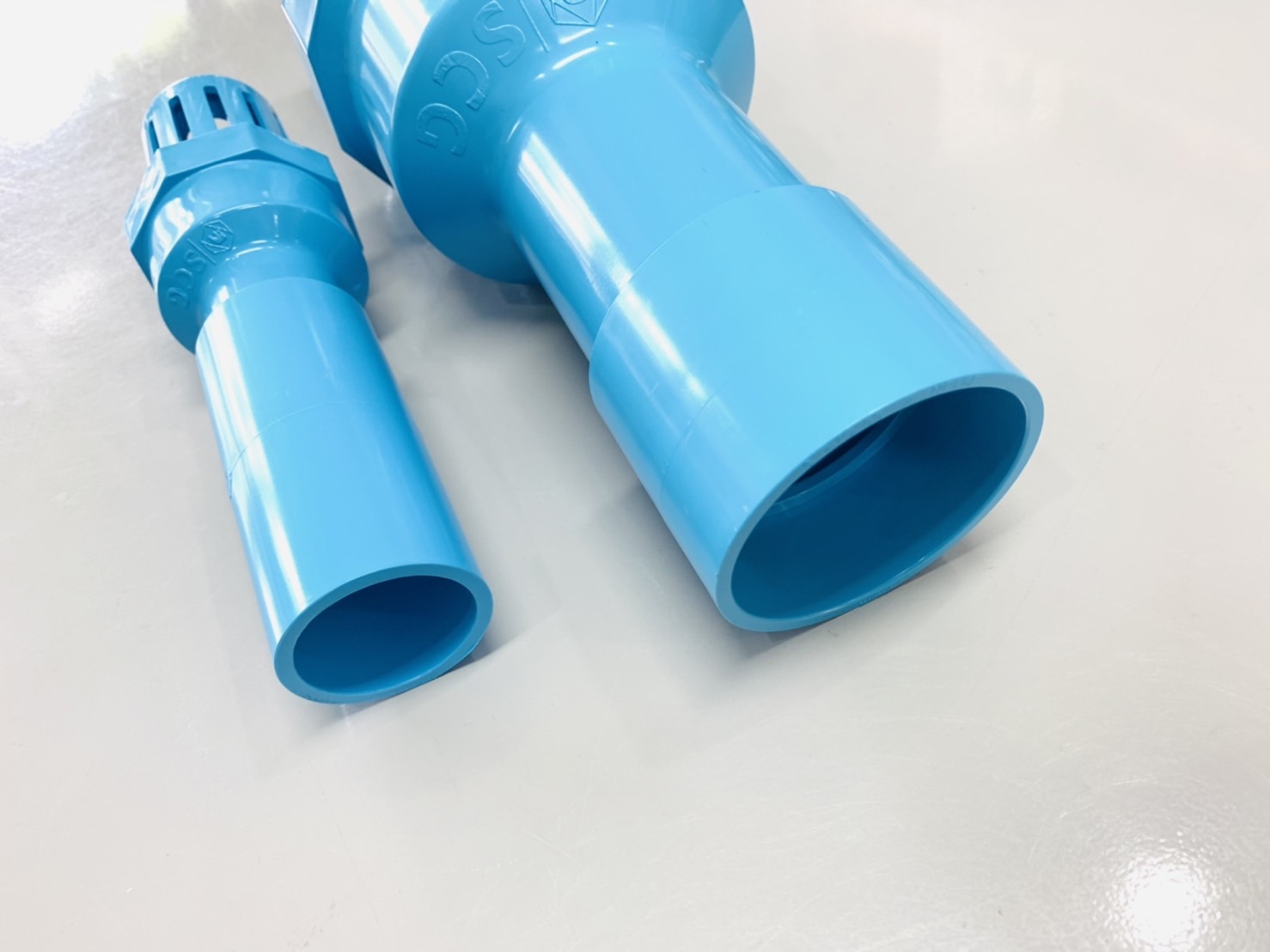 ฟุตวาล์ว PVC ตราช้าง