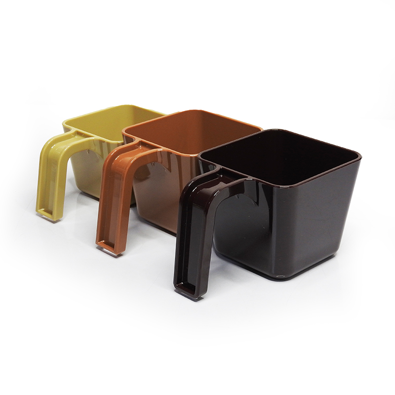 ที่ตักน้ำแข็งพลาสติกมือจับรูปตัวU 470 มล