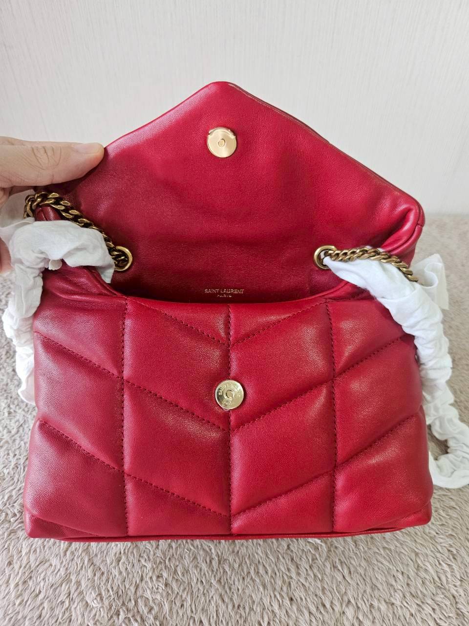 YSL Toy Puffer Mini Bag สีแดง