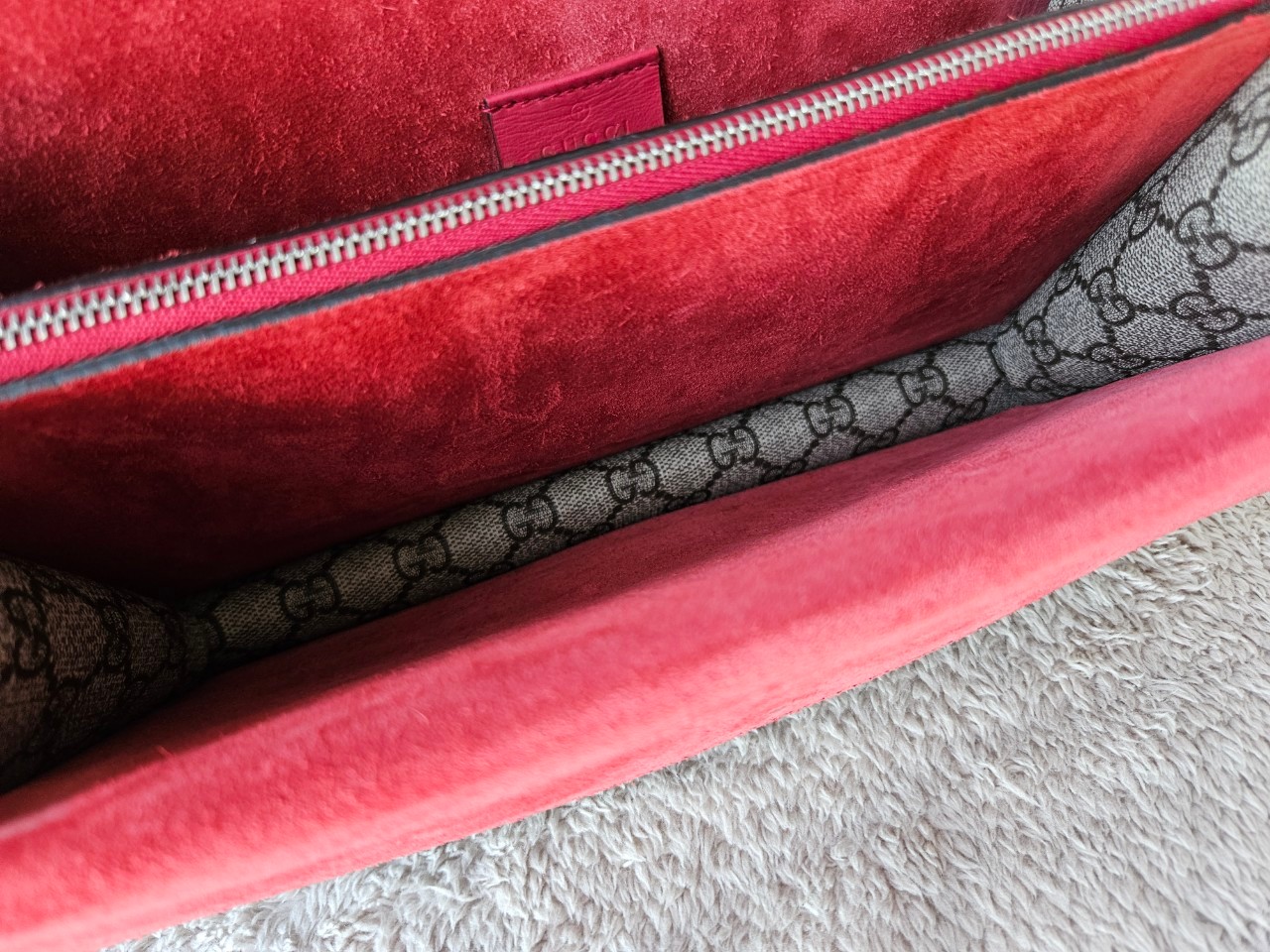 Gucci Dionysus Small ปีกแดง
