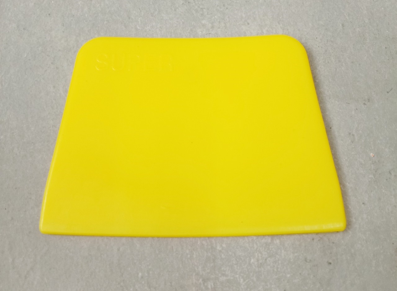 มีดโป้วพลาสติก 3 x 4"