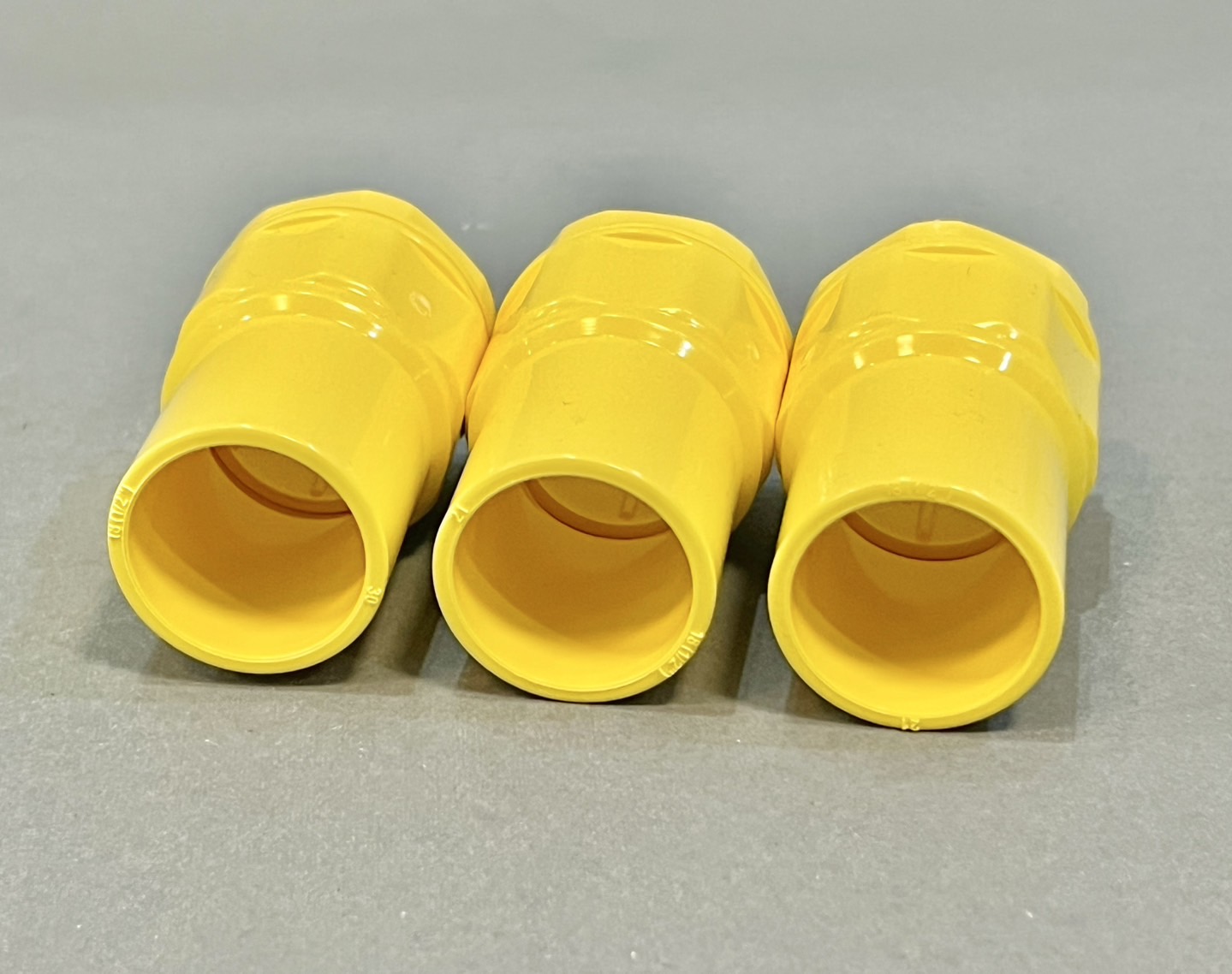 ข้อต่อเข้ากล่องเหลือง นาโน (คอนเน็ตเตอร์)