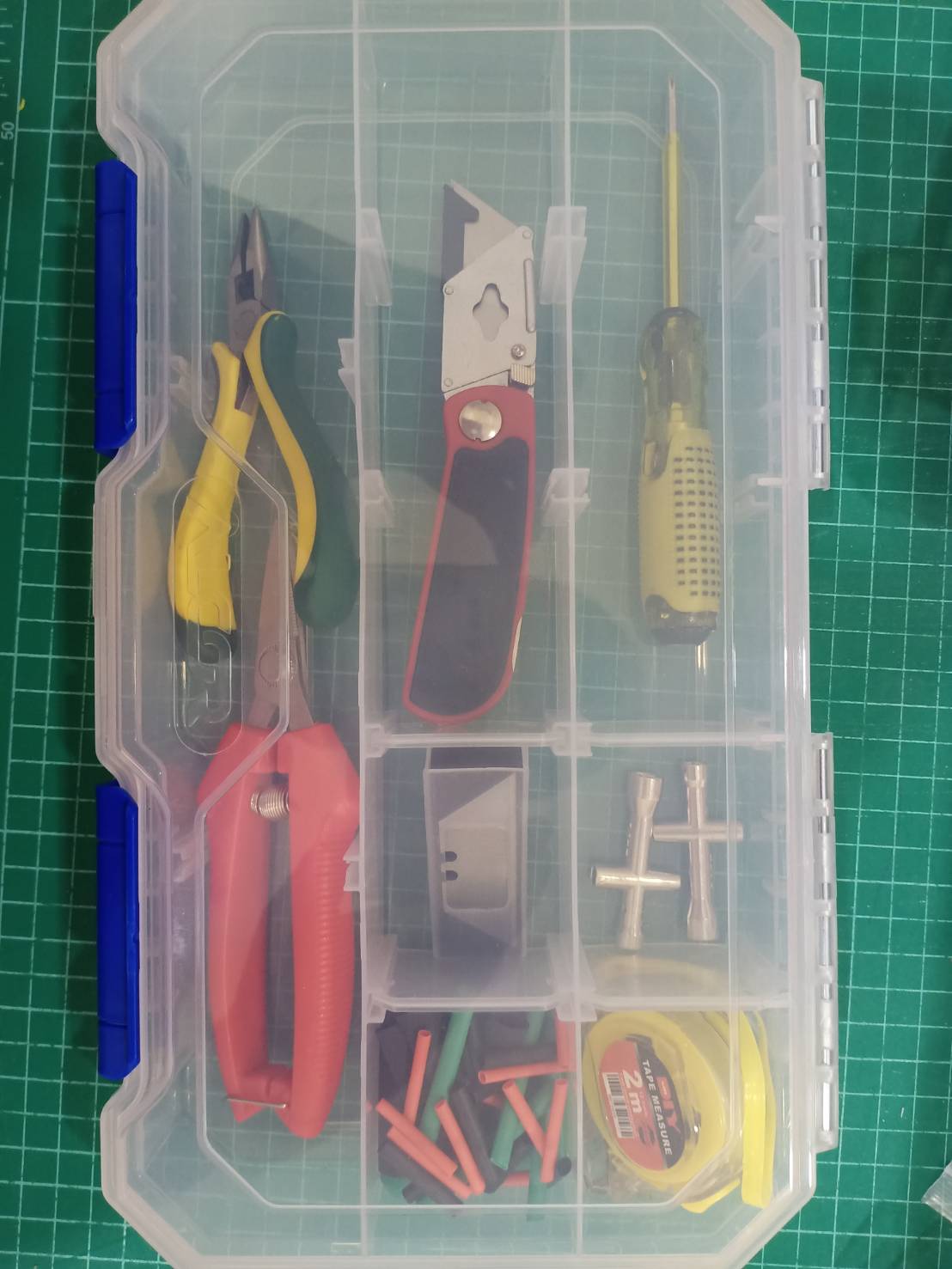 กล่องเครื่องมือสำหรับนักประดิษฐ์ หุ่นยนต์ 2024