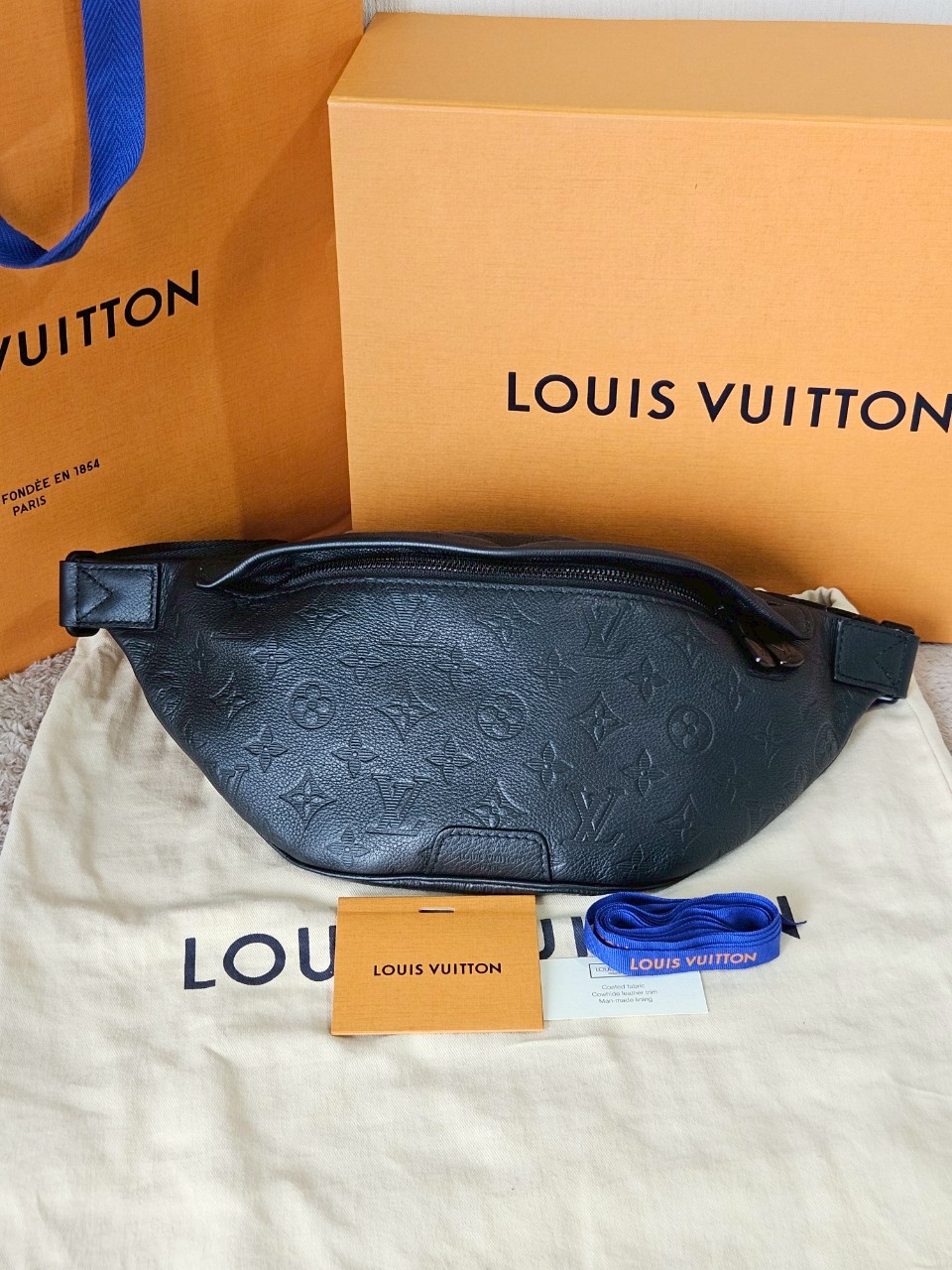 LV Discovery PM EMP Black Microchip