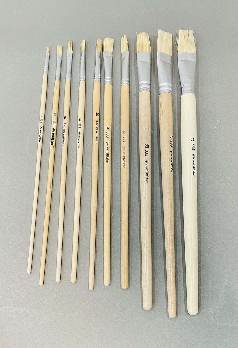 ภู่กันปากแบนขนขาว จีน