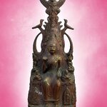 พระพุทธกวัก ซุ้มพญาครุฑ ฐาน5นิ้ว เนื้อนวโลหะ