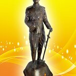 พระบรมรูป เสด็จพ่อ รัชกาลที่ 5 หรือพระบาทสมเด็จพระจุลจอมเกล้าเจ้าอยู่หัว ทรงชุดหาร