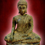 พระเชียงแสน ห่มจีวรลายดอกพิกุล หน้าตัก 5 นิ้ว สภาพเก่า