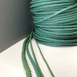 เชือกไนล่อน สีเขียวขี้ม้า (1เมตร)