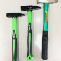 ค้อนช่างทองด้ามไฟเบอร์ EagleOne (คละสี)