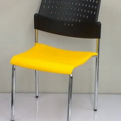 เก้าอี้โพลีโพพิวลีน VC-611