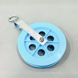 รอกเชือก PVC Yokomo