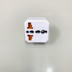 ปลั๊กแปลง 3500w EA-E89 โตชิโน