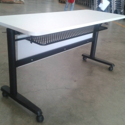 โต๊ะพับหน้าได้เมลามีน (ไม่มีตะแกรง)