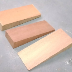 ลิ่มจอบไม้