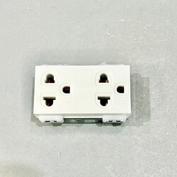 ปลั๊กกราวน์คู่ พานาโซนิค รุ่นใหม่ WEG15929