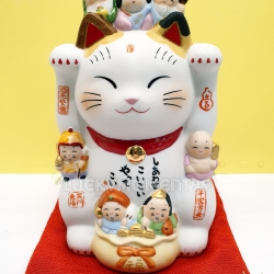 แมวกวักนำโชค (maneki neko) พร้อมเทพ 7 เซียน นำเข้าจากญี่ปุ่น ขนาดสูง 18 ซม.