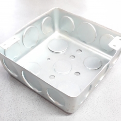 สแควร์บ็อก 4x4 ตื้น (บ็อกสังกะสี)