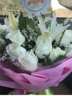 ช่อกุหลาบขาว ลิลลี่ขาว มหาสารคาม