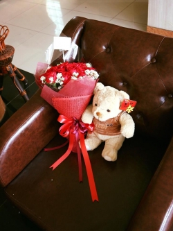 ช่อดอกไม้ ตุ๊กตาหมี