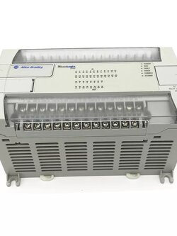 Allen Bradley 1762-L40BXBR MicroLogix 1200 Controller, 24V DC, 40-Points
