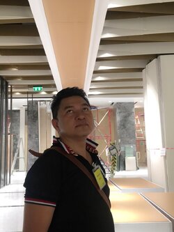 งานผลิตติดตั้ง อะคริลิค 5 มม.วางไฟ ทำสี ติดอะคริลิค่ใส 15 มม. พร้อมติดตั้งราคาโรงงาน