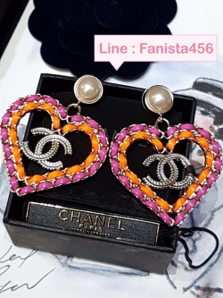 ต่างหู Chanel Earring ต่างหูชาแนลห้อยหัวใจหนัง