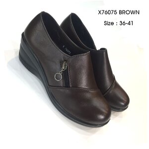 รองเท้าคัชชูส้นสูง รองเท้าเพื่อสุขภาพหนังนิ่มหญิง ส้นเตารีด พี้นสูง2นิ้ว ใส่สบาย X76075