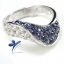 Blue Sapphire Ring แหวนพลอยไพลินสีน้ำเงิน ดีไซน์เก๋สุดๆด้วยแรงบันดาลใจจากความอ่อนช้อยของเส้นโค้งด้านนึงเป็นไพลินอีกด้านฝังพลอยขาว white topaz